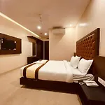 Hotel Vertigo Near Bkc