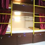 Mango Goregaon Hostel & Pg