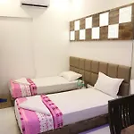 Hotel Magnum Airport T-2
