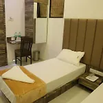 Hotel Magnum Airport T-2