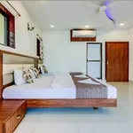 Hotel Golden Palms