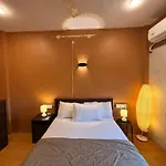 Elite Suite 1 - 65\'Tv, Netflix&Chill, Luxury 2Bhk