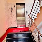 Rio House Service Apartment Malad