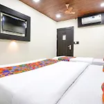 Fabexpress Gulshan Grand - Nr Gateway Of India