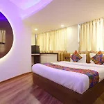 Glitz Hotels The Rio - Nr Solitaire Corporate Business Park