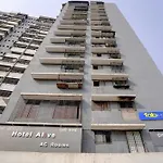 Fabexpress Alive - Nr Juhu Beach