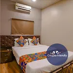 Fabexpress Comfort Stay - Nr Mumbai International Airport