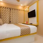 Hotel Comfort- Andheri West