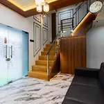 Hotel Ananta