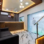 Hotel Ananta