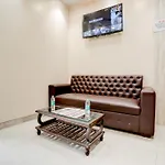 The Kiwwi Hotel