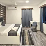 Astha Kandivali Service Apartment