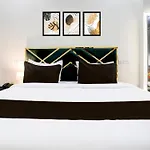 Hotel O Big Rahat Palace