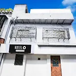 Super Hotel O Khar East Near Railway Station