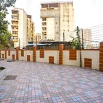 Fabhotel Shree Balaji Apartment