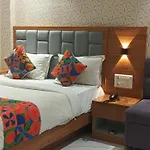 Hotel Regal Residency