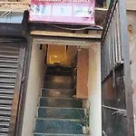 Stay Retreats - Dorm In Andheri
