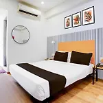 Super Townhouse Khar The Habitat