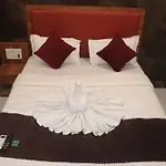 Hotel Chirag Next
