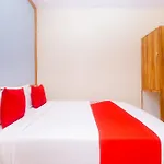 Hotel Sun City Near Saifee Hospital And Hn Reliance