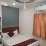 Hotel O Mount Residency