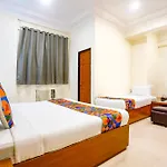 Fabhotel Cruz Royale