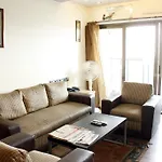 Laurent & Benon Luxury Service Apartment - Bandra