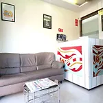 Apple Suites