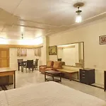 Juhu Hotel