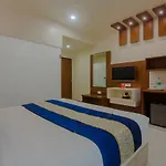 Oyo 6832 Hotel 7 Cepl