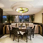 Rajhans Hotel