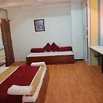 Hotel Shubham Vile Parle