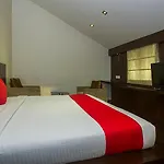Oyo 8860 Hotel Welcome
