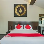 Oyo 8860 Hotel Welcome