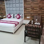 Hotel Celeste, Colaba