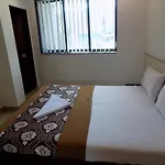 Port Hotel