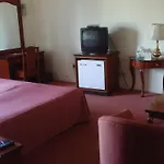 Ritz Hotel