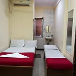 Upper Stay House
