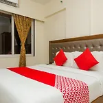 Oyo 11441 Casa Roomz Powai