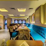 Mumbai House Hotel Juhu