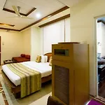 Garden Hotel