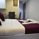 Hotel Arma Court - Near Us Embassy, Bkc