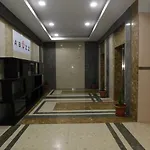 Abuzz Hostel Lower Parel