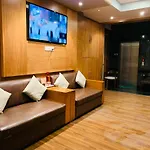 Adlon International Hotel