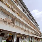Hotel West Inn