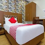 Arton Suites