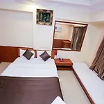 Lucky Hotel Goregaon