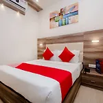 Oyo 13044 Hotel Abad Inn