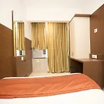 Hotel Spring Inn