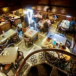 Lucky Hotel Bandra